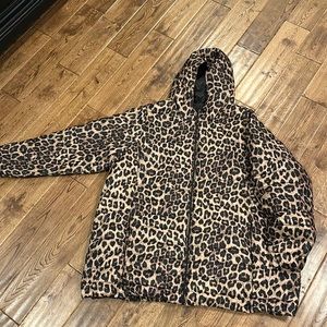 Torrid puffer jacket size 4